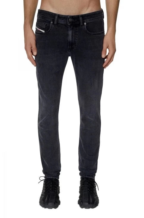 Diesel 1979 Sleenker 09D42 Skinny Black Jeans