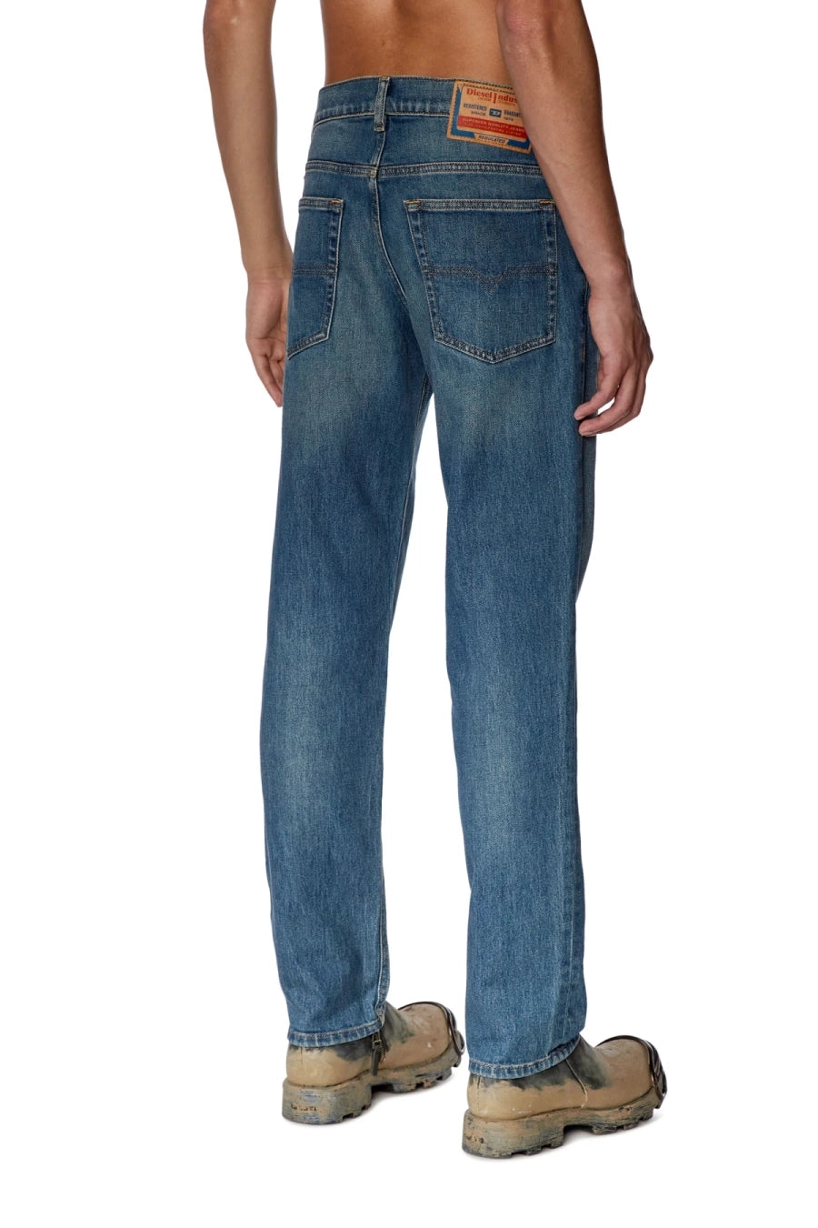 Diesel D-Finitive Tapered 2023 Medium Blue Jeans - 09F88 #drkruger #dr.kruger #dr kruger