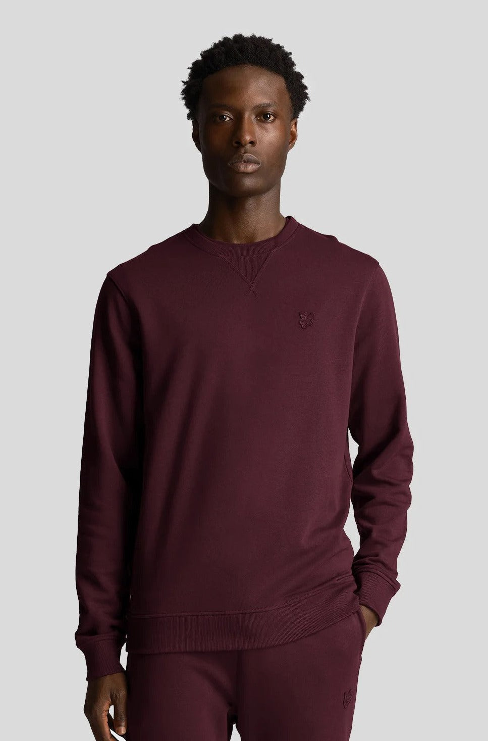 Lyle and Scott Tonal Eagle Crewneck Sweatshirt Burgundy - ML424TON