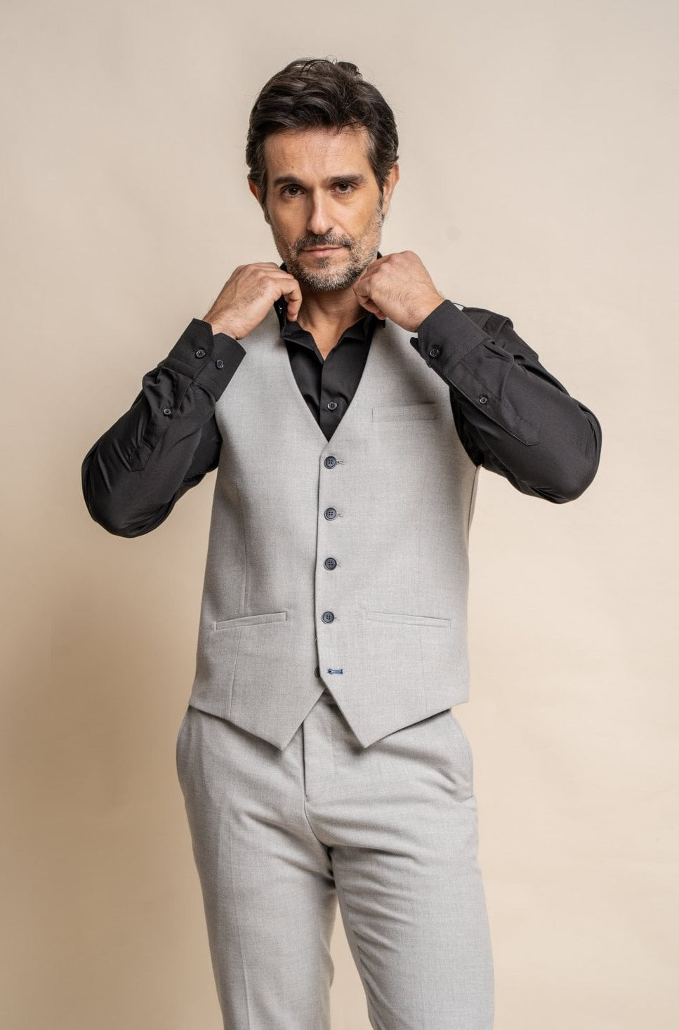 HOUSE OF CAVANI Furious Ivory Waistcoat