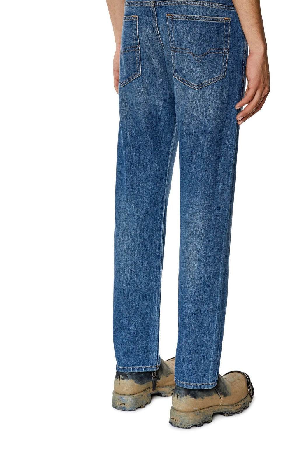 Diesel D-Yennox Tapered Medium Blue Jeans - 09G83