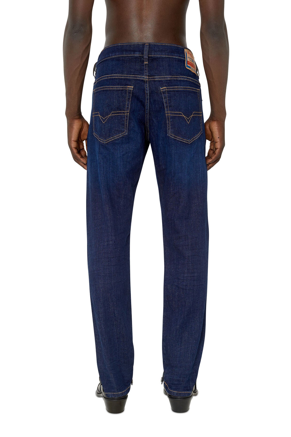 Diesel D-Yennox 0IHAQ Tapered Dark Blue Jeans