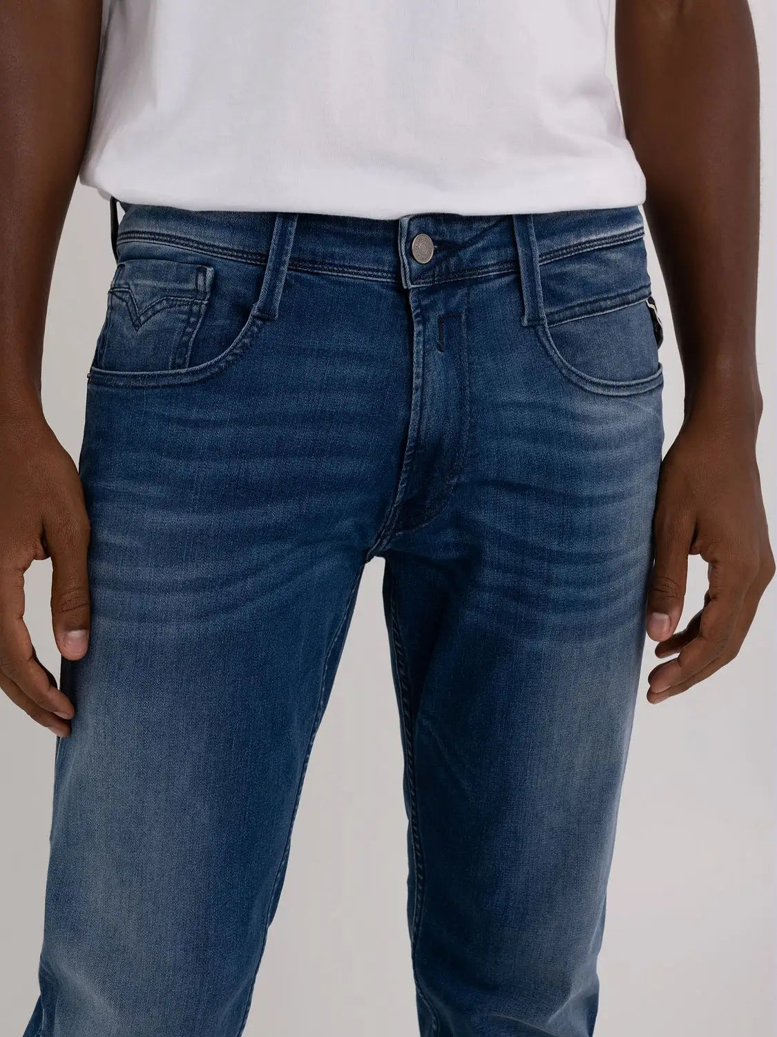 Replay Slim Fit Anbass Medium Dark Wash Jeans - M914Y .000.41A 400
